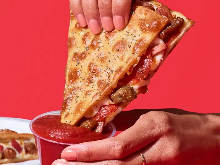 Crispy Crust and Toasted Goodness , Pizza hut melts