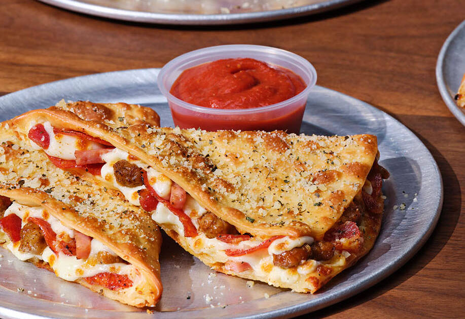 Pizza Hut Melts: A Scrumptious Food Review